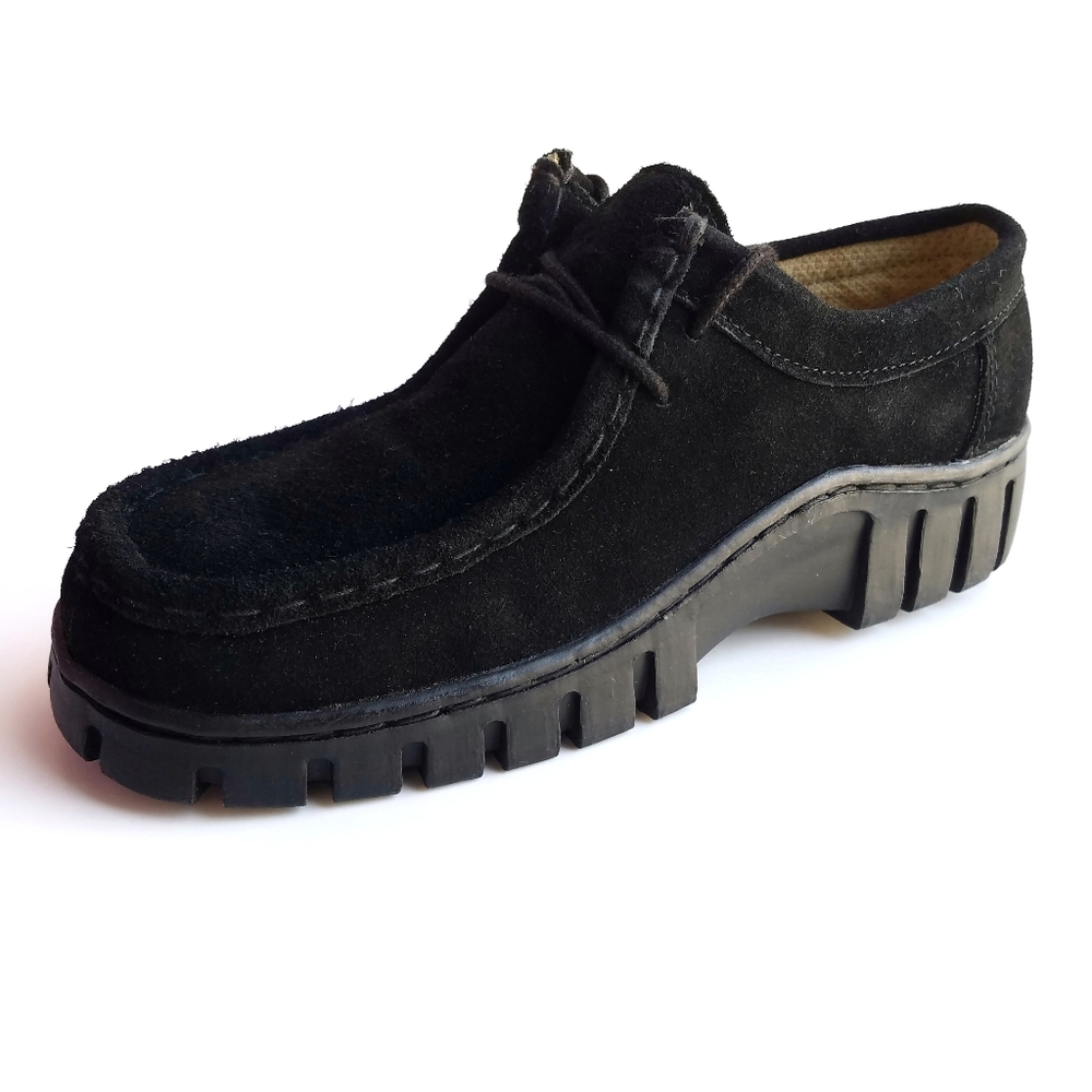 Chinese Laundry black suede chunky sole laced up shoes 90's style